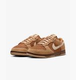 W DUNK LOW