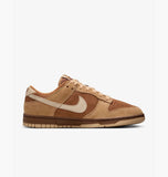 W DUNK LOW