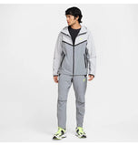 Tech Woven Full-Zip Grey