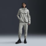 Sportswear Windrunner Tech Fleece Grey