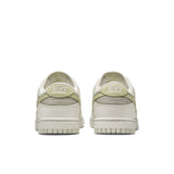 WMNS DUNK LOW