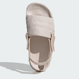 ADILETTE 22 XLG W