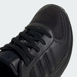 LA Trainer II J Black