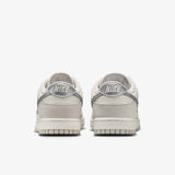 W DUNK LOW