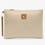 Jordan Monogram Pouch (0.69L)