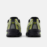 740 Black Yellow