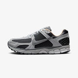 Zoom Vomero 5 Black/White 41