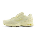 1906U Butter Yellow